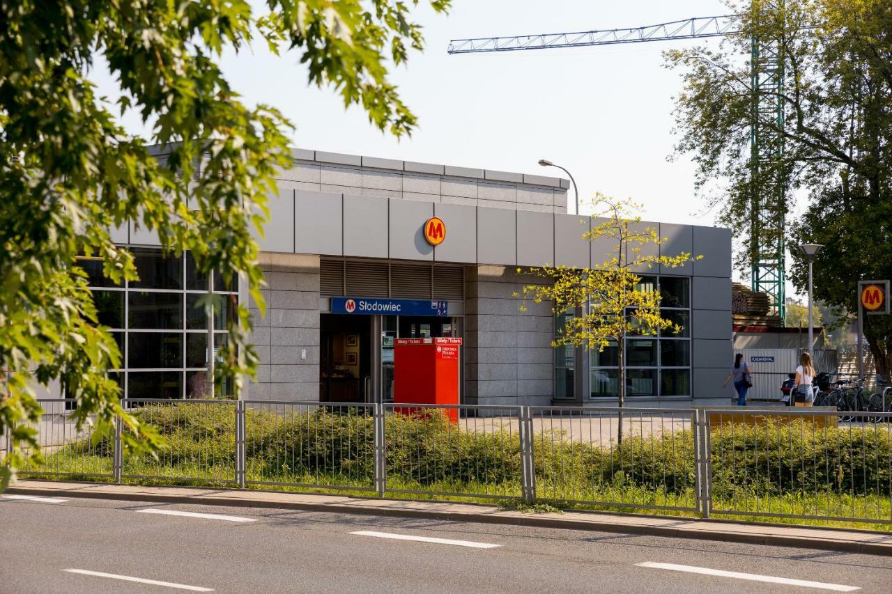 Klimatyczne Studio Metro Slodowiec Varşovia Exterior foto