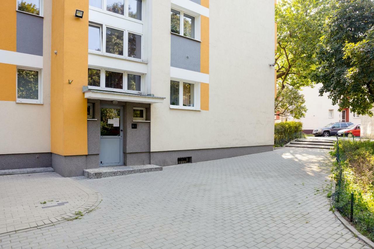 Klimatyczne Studio Metro Slodowiec Varşovia Exterior foto